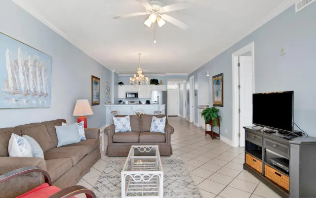 Grand Pointe 602