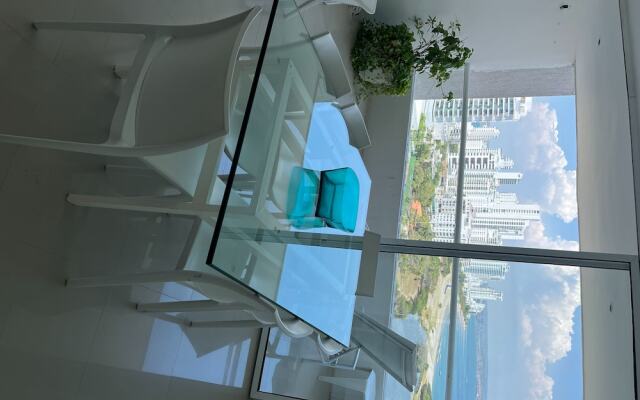 "2tc19 Apartment In Cartagena In Front Of The Sea 2 Bedrooms With Air Conditionin"