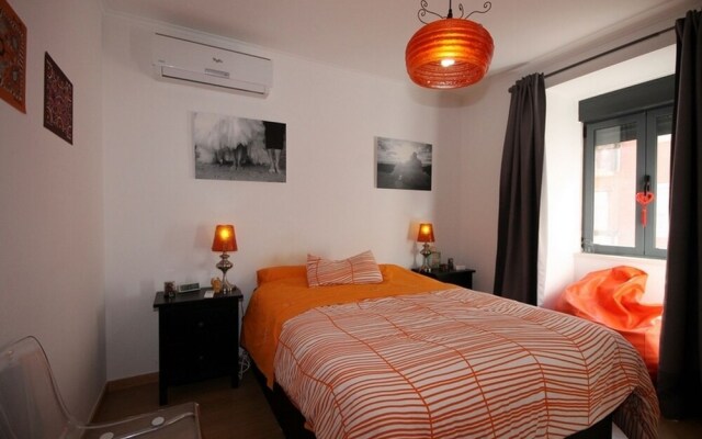 35 Penha de Franca Apartment