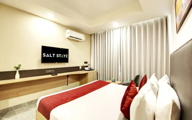 Saltstayz Premier – Cyber Hub