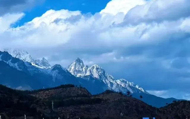 K. Leisure Kanglong'an Inn · Rizhao Jinshan · Naxi Resort View Hotel (Lijiang Shuhe Branch) – Outside – Lijiang
