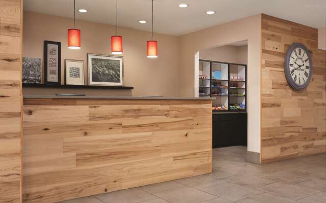 Country Inn & Suites by Radisson, Bryant (Little Rock), AR