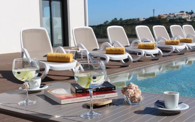 Hillside House Suites & Spa