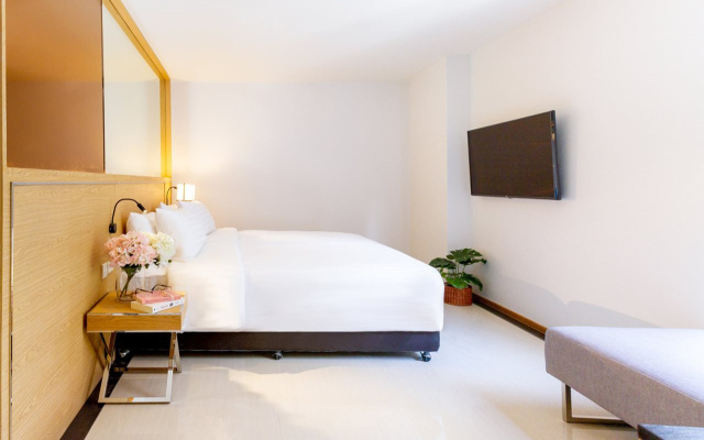 FX Hotel Nana