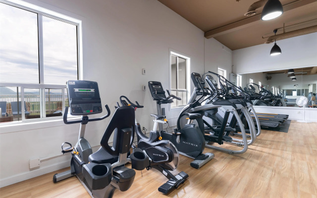 Prestige Harbourfront Resort, WorldHotels Luxury