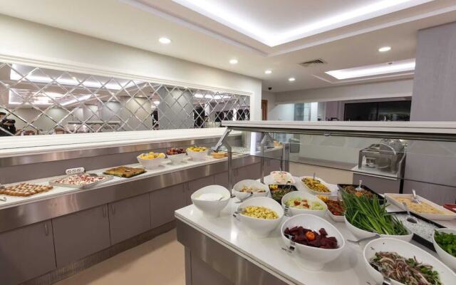 Bonjur Hotel Thermal & Wellness Club