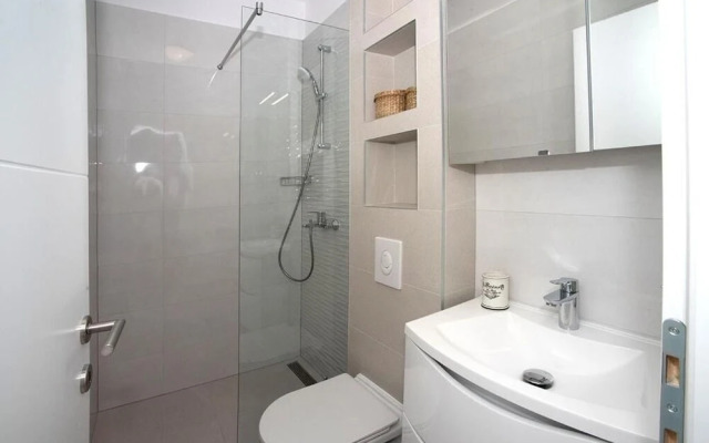 Nina - sea View Family Apartments - A1donji