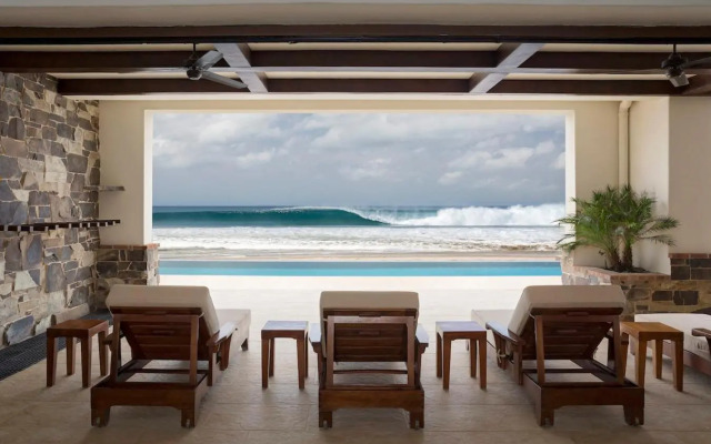 Fort Walker (Beachfront House+Studio)