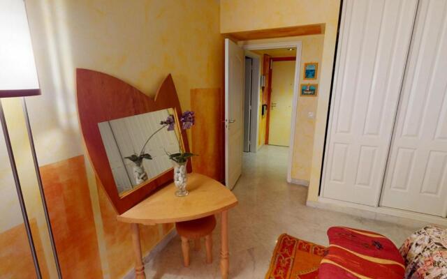 Appartement Menton, 2 pièces, 4 personnes - FR-1-196-284