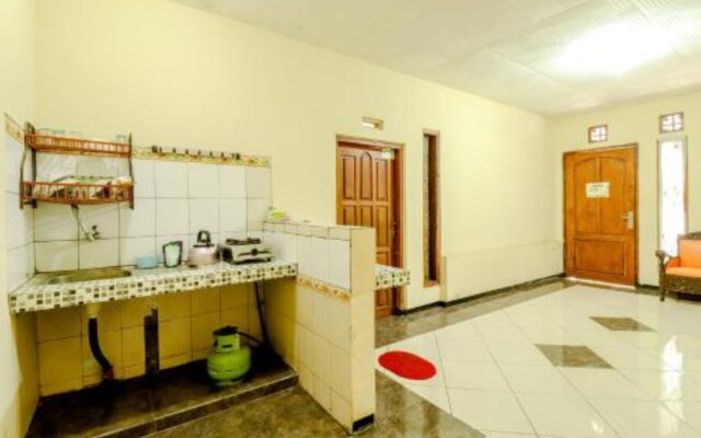 Puspa Sari Villa and Homestay