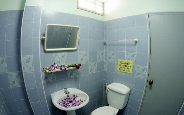 Dive Den Guesthouse