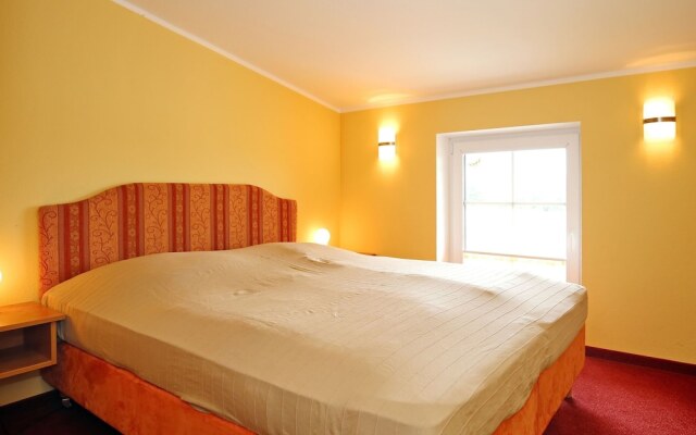 Pleasing Apartment in Kühlungsborn With Terrace