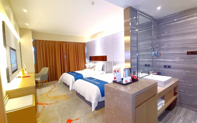 Qingyuan Yuanguang Argyle Hotel