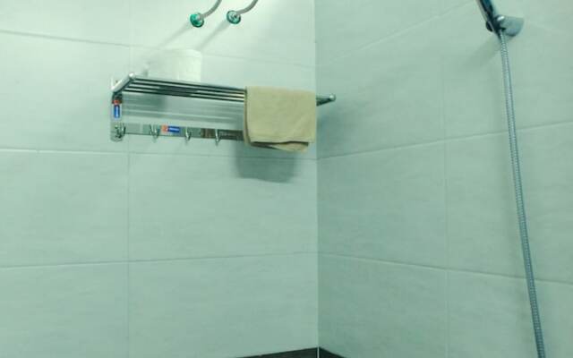 The Link Homestay - Hostel