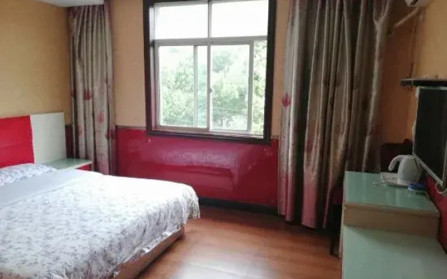 Shanghai Grand Tour Hotel