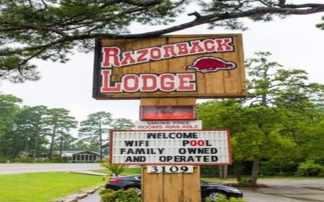 The Razorback Lodge