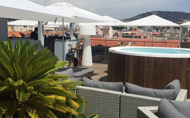 Hôtel & Appartements Monsigny