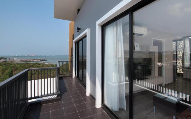 Capetown Sriracha Residence