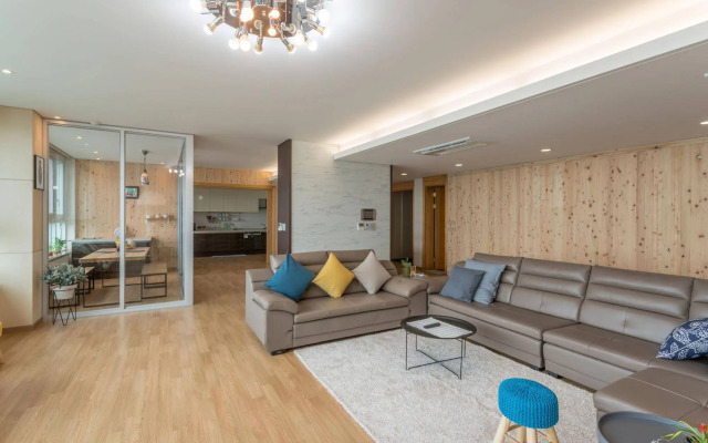 Mono House Busan Songdo Beach
