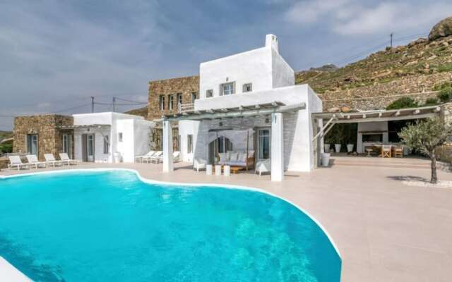 Crystal Villa 6 Bedroom