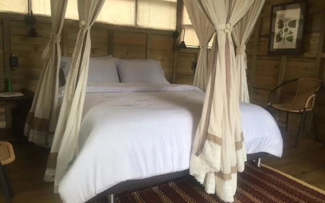 Chalet y Habitaciones Liwana