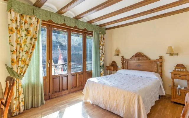 Hotel Puerta Sepúlveda by Bossh Hotels