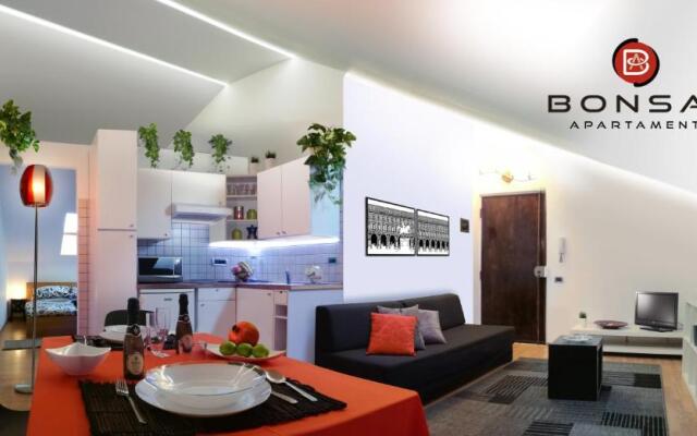 Bonsai Apartment