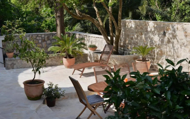 Villa By The Sea Near Dubrovnik