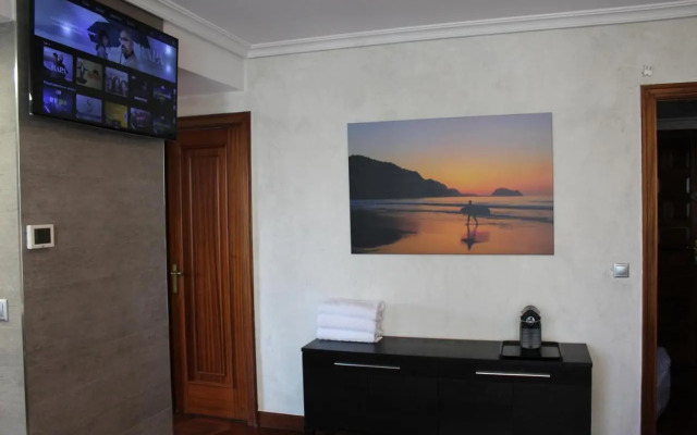 Apartamentos Zarautz Playa, con piscina y garaje