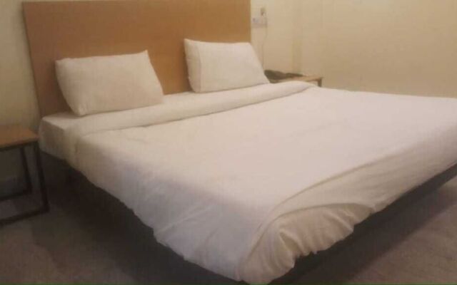 ADB Rooms Days Inn