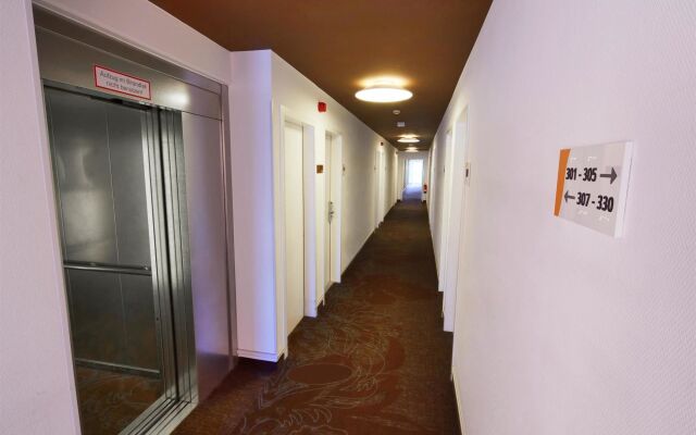 B&B Hotel Köln-West