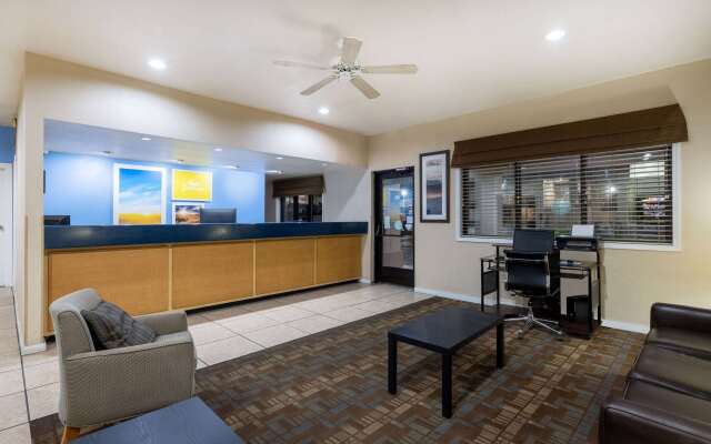 Days Inn by Wyndham Roswell