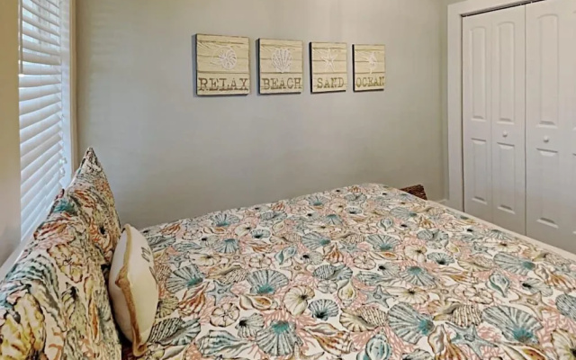 Beach Bum Inn by Tybee Vacation Rentals