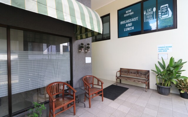 Uptown Residence Syariah Pondok Pinang