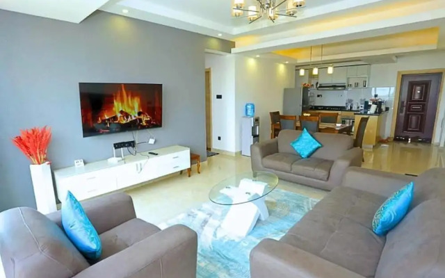 Urban Oasis Apartment by Edmor Suites