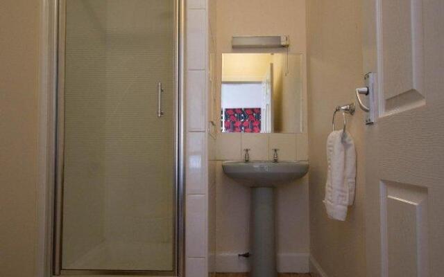 Queenspark Budget Hotels