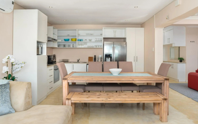 Devonshire Apartment