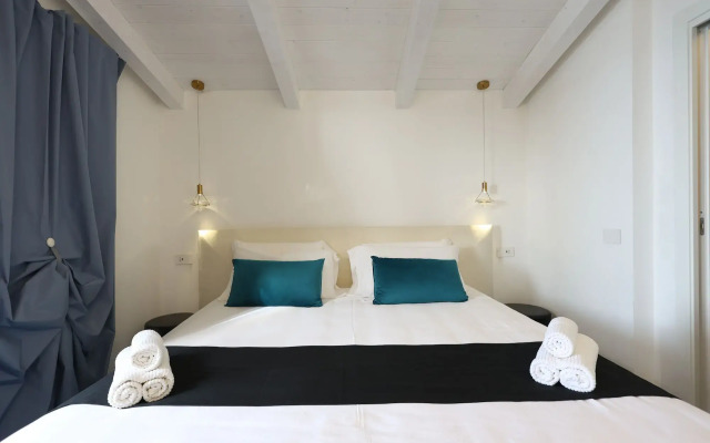 OldWell Hotel