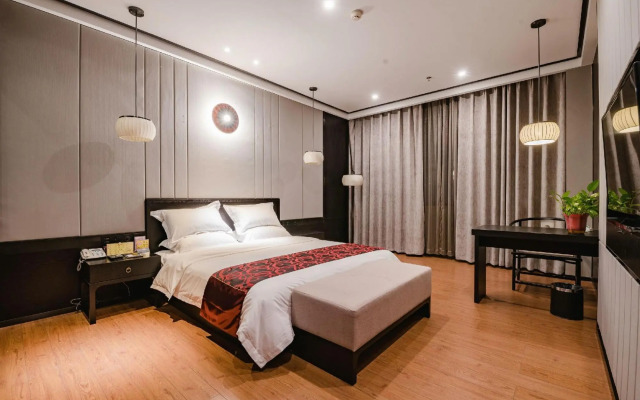 Tanghe Hotel