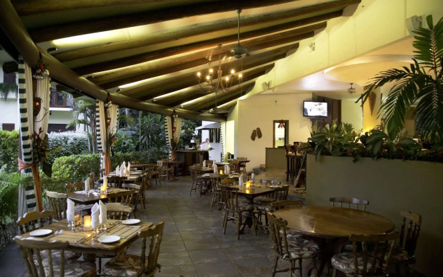 Hotel Club Del Mar