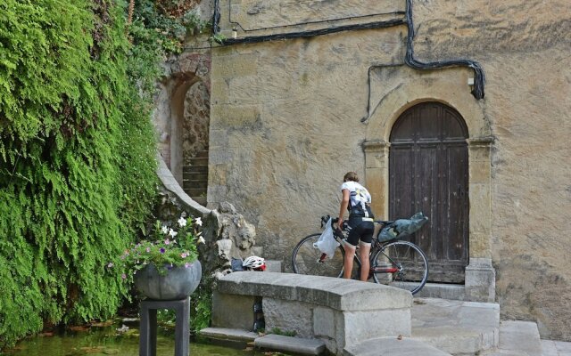 Villa. Near Callian Centre. Private Terrace. Private Garden. Boules Court