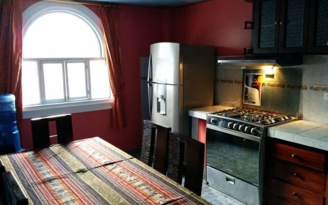 Hostal Otavalos Inn-Hostel