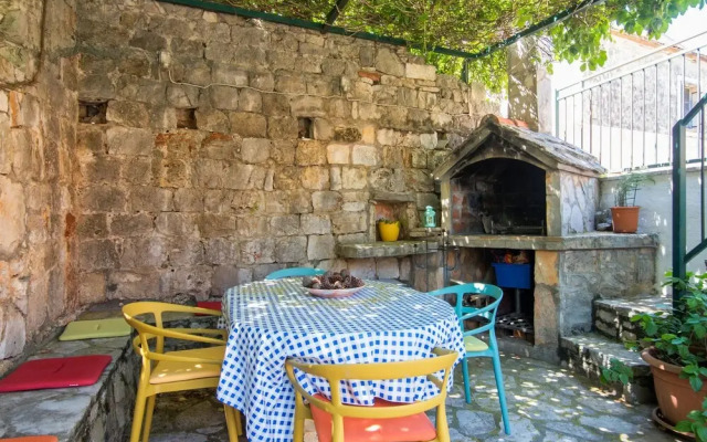 House Cozy House Sara