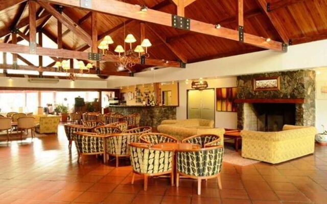 Howard Johnson Hotel & Spa Villa General Belgrano