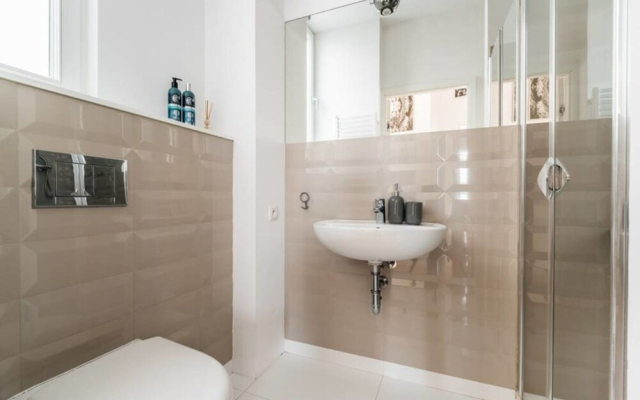 Spectacular Old Town View Penthouse With Rooftop Terrace