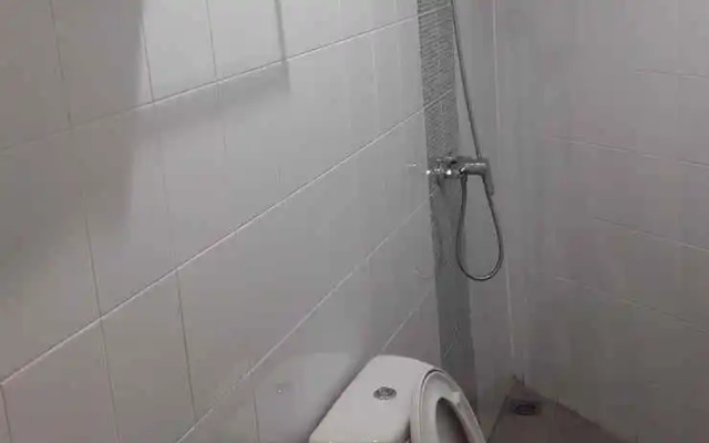 Mango Homestay Klampis Harapan