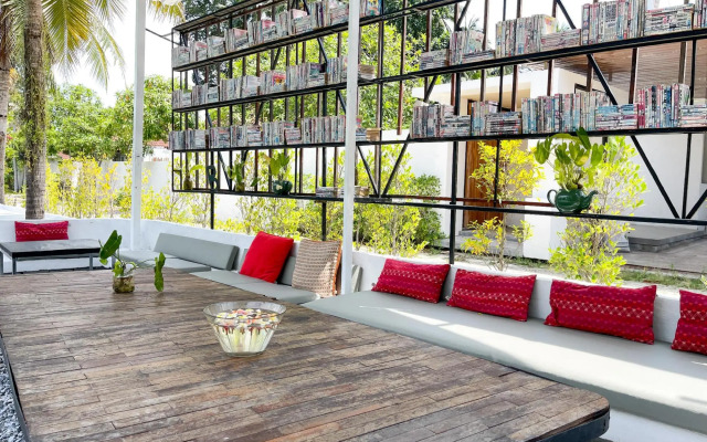 The Living Pool Villas
