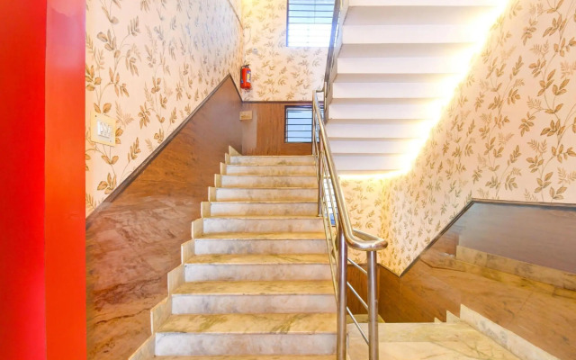 Satya Homes by OYO Rooms