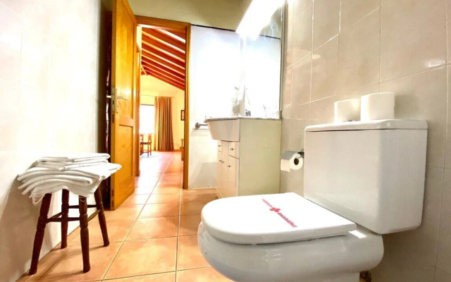 Casa 1 Dormitorio en Finca Canaria con Vista