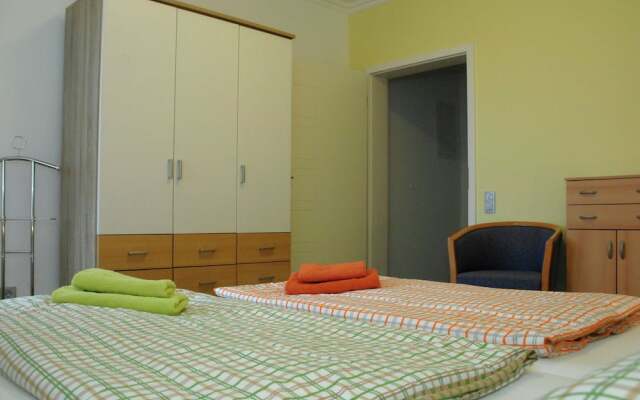 Spacious Apartment in Pepelow near Sea